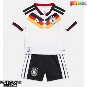 Německo Dětské Domácí dres komplet MS 2026 Krátký Rukáv (+ trenýrky)